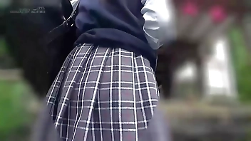 #1絶倫中年オヤジが撮ったFカップ制服美女とSEX三昧　ヤリまくり射精しまくり　温泉旅行映像 計１５発射　深田みお