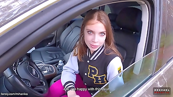 Lucky Stranger Met MihaNika69 In The Public Park