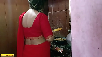 Indian Hot Stepmom Sex with stepson! Homemade viral sex