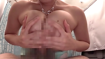 素人ナンパ！美爆乳無許可 生中出し！彼氏いない歴3年の美人エステティシャン23歳が欲求不満に耐えられず性欲大解放！