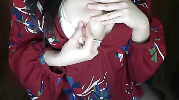 剧情视频  我想要我的jb在胸里摩擦  亚洲自制