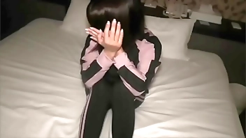 Meet up with a girl with a drive and drip sperm in her.