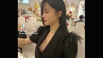 Tik tok nipslip