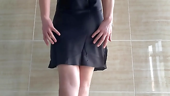 四爱男m吊带裙丁字裤发骚