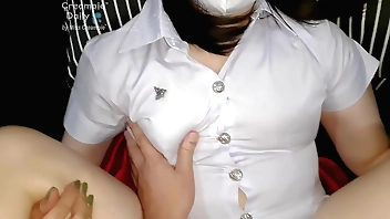 นักศึกษาสาวไทยโดนแตกในใส่หี