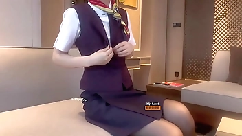 『秀人网』人气嫩模 唐安琪 最美国航空姐 呻吟骚叫 揉逼露鲍 精品写真流出