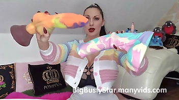 here is my new unboxing video 15 inch JACK the Stallion and Gideon 14.5 inch dildos from WEREDOG