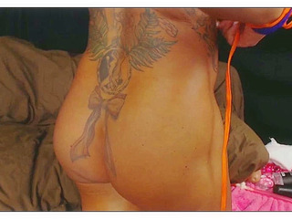 Fucking two holes at once with a muscular milf - nippon anal xxx